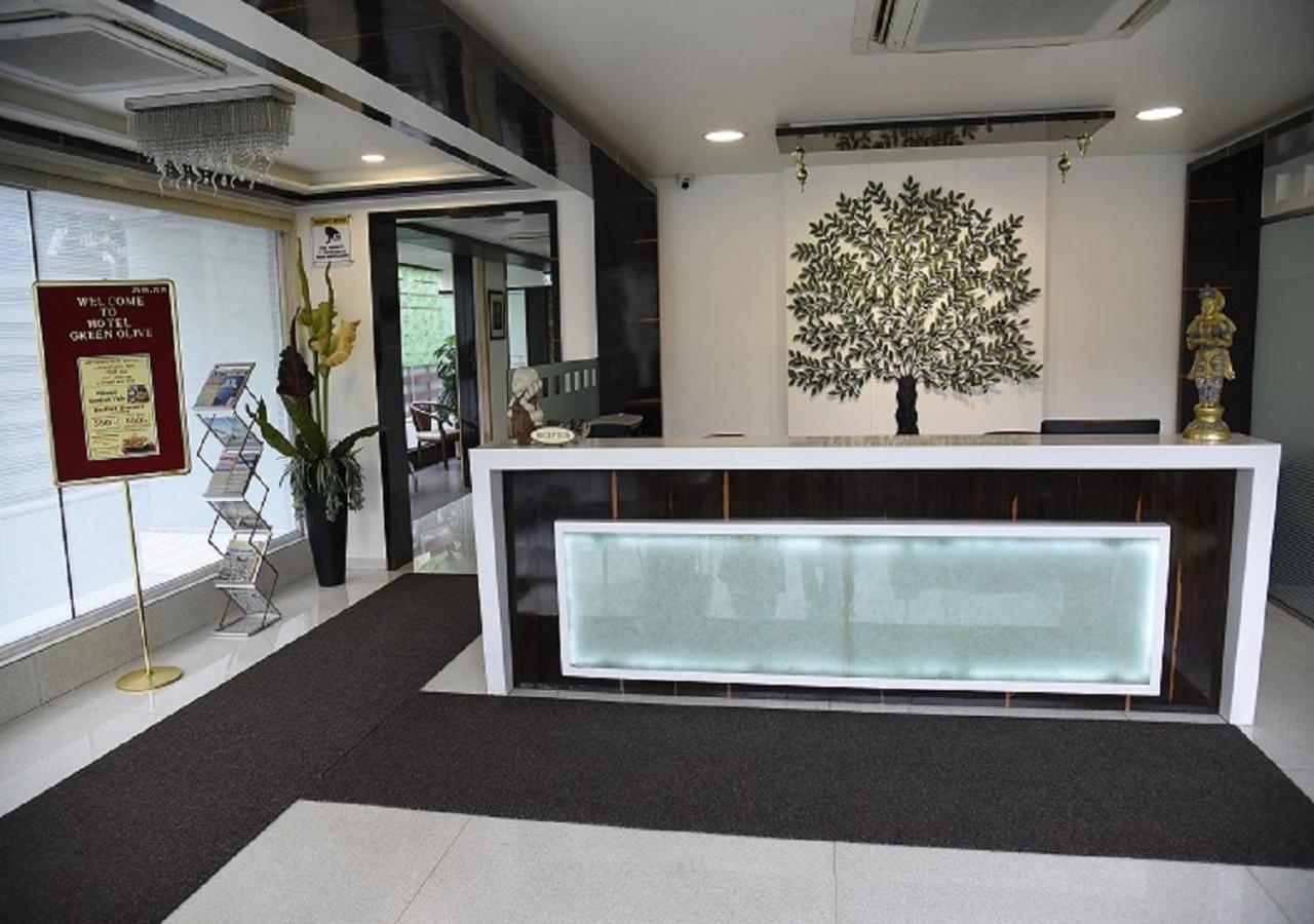 绿橄榄酒店 奥兰加巴德 外观 照片