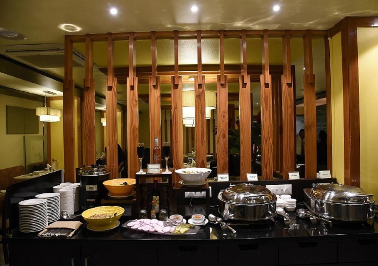 绿橄榄酒店 奥兰加巴德 外观 照片
